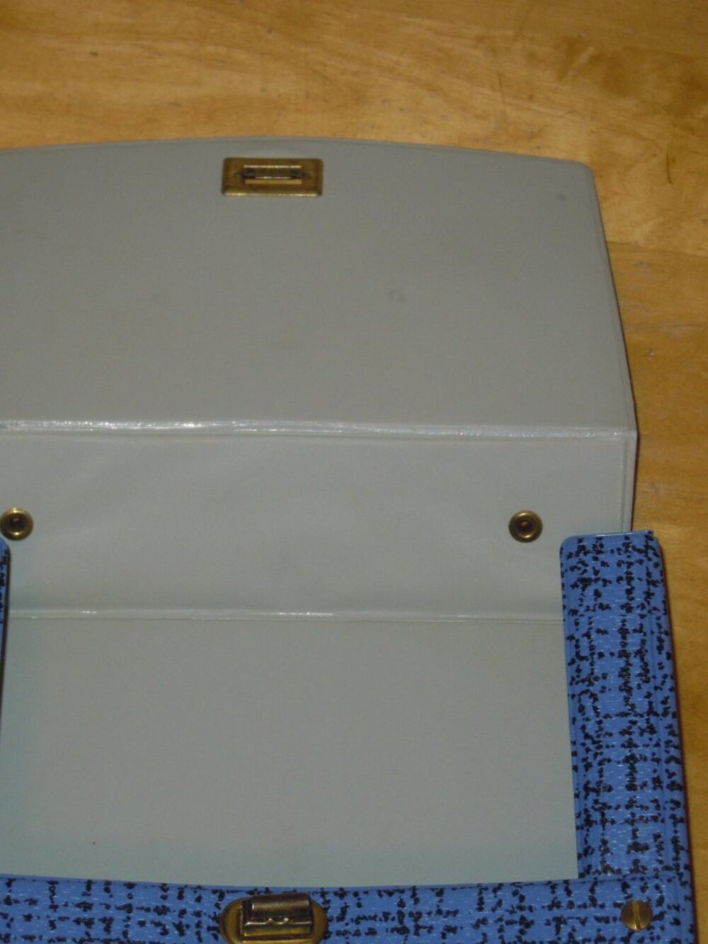 Vintage Blue Black Vinyl Record Carrying Case Box Holder 45s 60/70s EXC COND - Picture 3 of 7